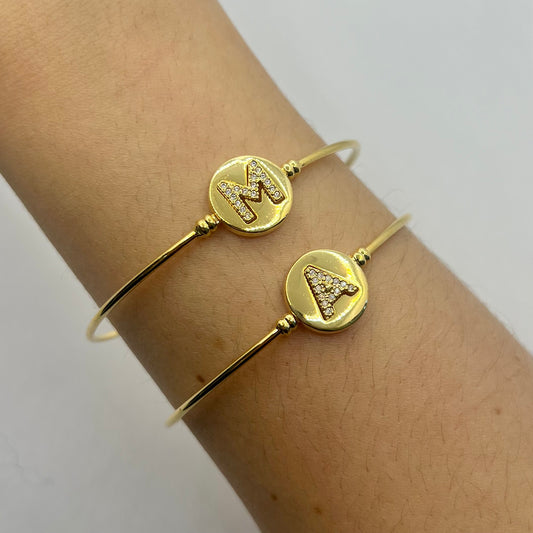 Pulseira Bracelete Entorno Liso Inicial Cravejada Dourado